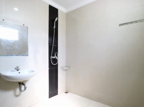 Rena Segara House Kuta