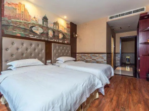 Bobbin Hotel
