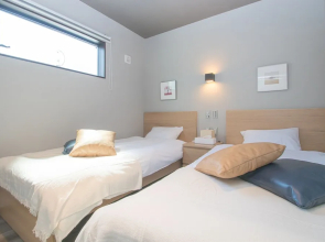Family Cottage Yakuin Minami
