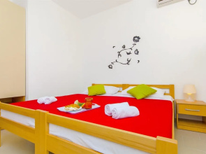 Apartments Pava