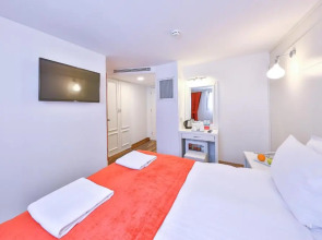 Senatus Hotel - Special Class