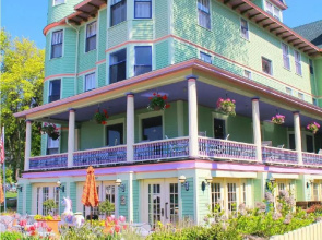 Inn on Mackinac