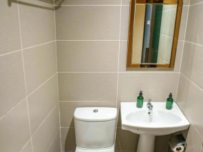 Alaxis Hotel