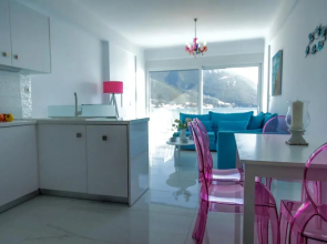 Seafront Luxury residence with amazing view