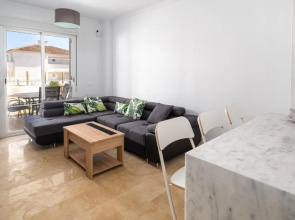 Small Oasis 2368 Sea & Sun