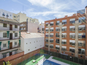 UD Apartments - Atocha Stylish with Pool