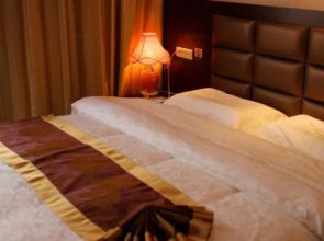 Shunda Hotel