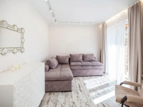 Апартаменты MoreRooms на Южных культур 5