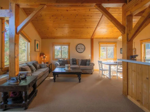 Bearfoot Lodge Near Fishing and Hiking