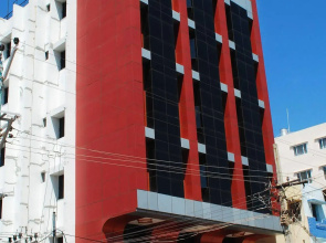 Hotel Rajadhane