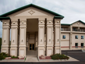 Baymont by Wyndham Keystone Near Mt. Rushmore