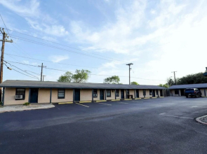 Economy Inn Kingsville By OYO