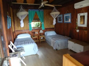 Dolphin Lodge