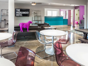 The Highlander Hotel