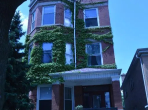 Sunny, Spacious, 3BR 1BA Davlin INN Chicago