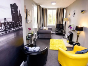 Valley View Apartment