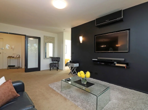 The Ivy on Munro - Rejuvenate Stays