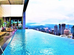 Platinum KLCC Kuala Lumpur by SabaSuites 