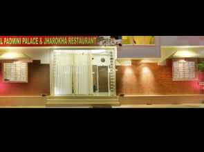 Hotel Padmini Palace