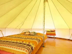 Geochang Glamping Pension