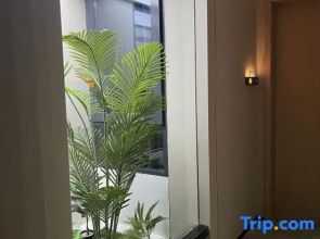 Zhushan Triumph Light Luxury Hotel