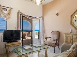 Secret's Oceanfront Vacation Villa