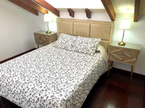 LAS MORADITAS, CHALET con PISCINA PRIVADA