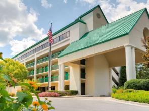 Quality Inn Near the Island Pigeon Forge