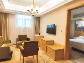 Vienna Hotel(维也纳酒店(襄阳唐城鼓楼店))