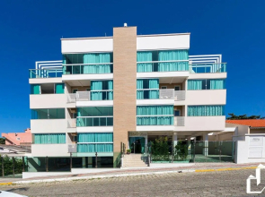 Cobertura Duplex Com Piscina E 03 Suítes