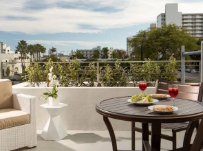 Residence Inn by Marriott Miami Beach South Beach