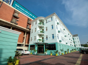 Apartment 79