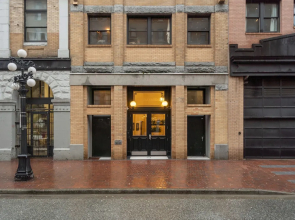 Sterling Suites - Gastown