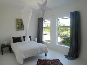 Pashasha Beach House