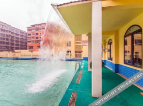 Qianwei Blue Coast Holiday Hotel