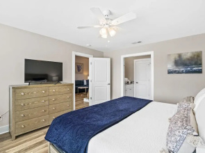 Bay Point Golf Villas by PHG
