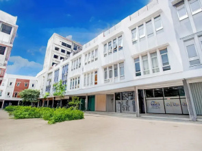 Hotel O Mega Inn Guest House