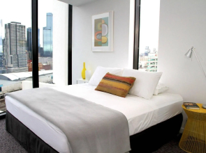 Lacrosse Docklands Tower