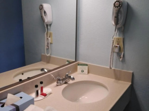 Travelodge by Wyndham Bishop