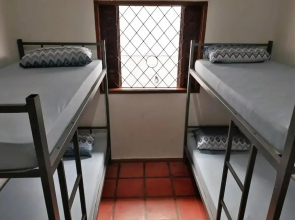 Hostel 3.5