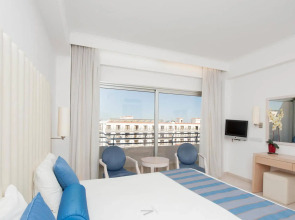 Vrissiana Boutique Beach Hotel