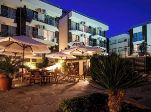 Seaside Apartment With 2 Bedrooms for up to 5 Guests