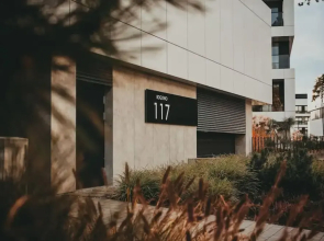 Parque Komfort i Spok j Blisko pla y