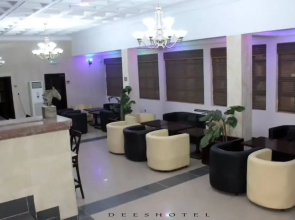 Dees Hotels Apartment & Suites