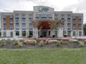 Holiday Inn Express & Suites Austin South by IHG
