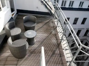 KH Apartments Center