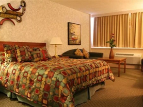 Compass Point Inn