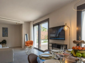 Marea 8 Emma Villas