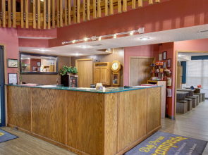 Howard Johnson by Wyndham Branson Theatre District