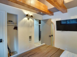 Mountain-view Condo in Brian Head w/ Private Sauna